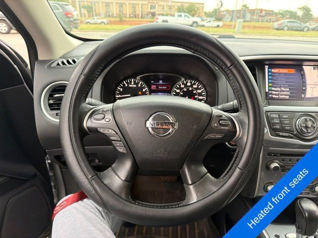 Used 2018 Nissan Pathfinder SL FWD image 17