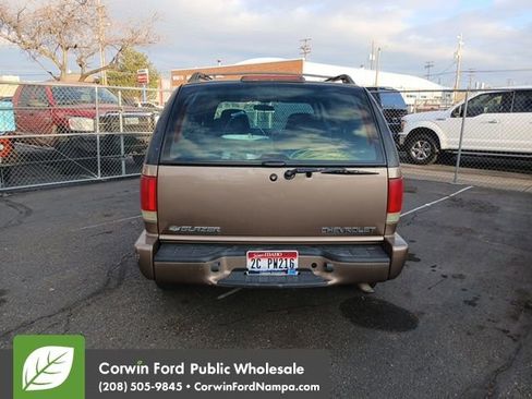 Used 2003 Chevrolet Blazer LS w/ Preferred Equipment Group image 7