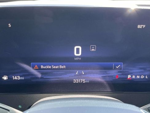 Used 2024 Chevrolet Traverse LT w/ Trailering Package FWD image 26
