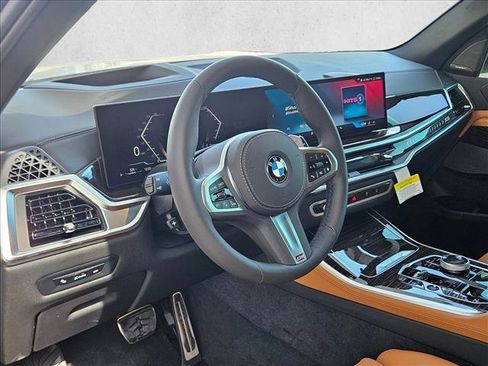 New 2026 BMW X5 sDrive40i w/ Executive Package image 3