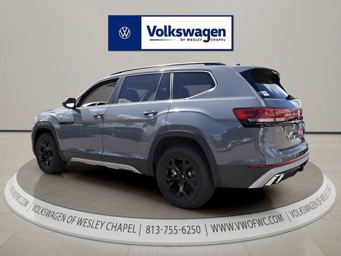New 2026 Volkswagen Atlas Peak Edition AWD/4WD image 5