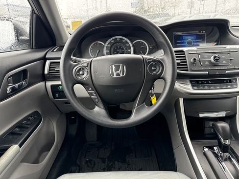 Used 2014 Honda Accord LX image 19