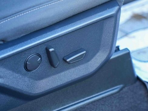 Used 2022 Ford F150 XLT w/ Equipment Group 302A High image 19