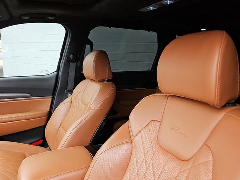 Used 2024 Kia Telluride SX Prestige X-Pro image 8