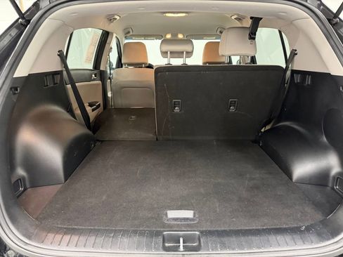 Used 2020 Kia Sportage LX image 26
