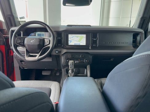 Certified 2023 Ford Bronco Big Bend w/ Sasquatch Package image 28