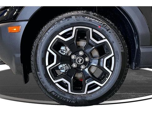 New 2026 Ford Bronco Sport Outer Banks w/ Outer Banks Tech Package+ AWD/4WD image 42
