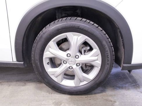 Certified 2023 Honda HR-V LX image 12