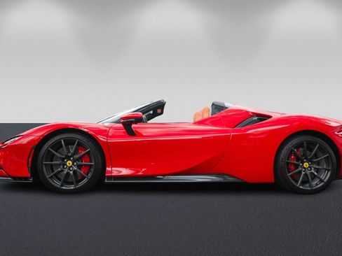 Used 2023 Ferrari SF90 Spider image 6