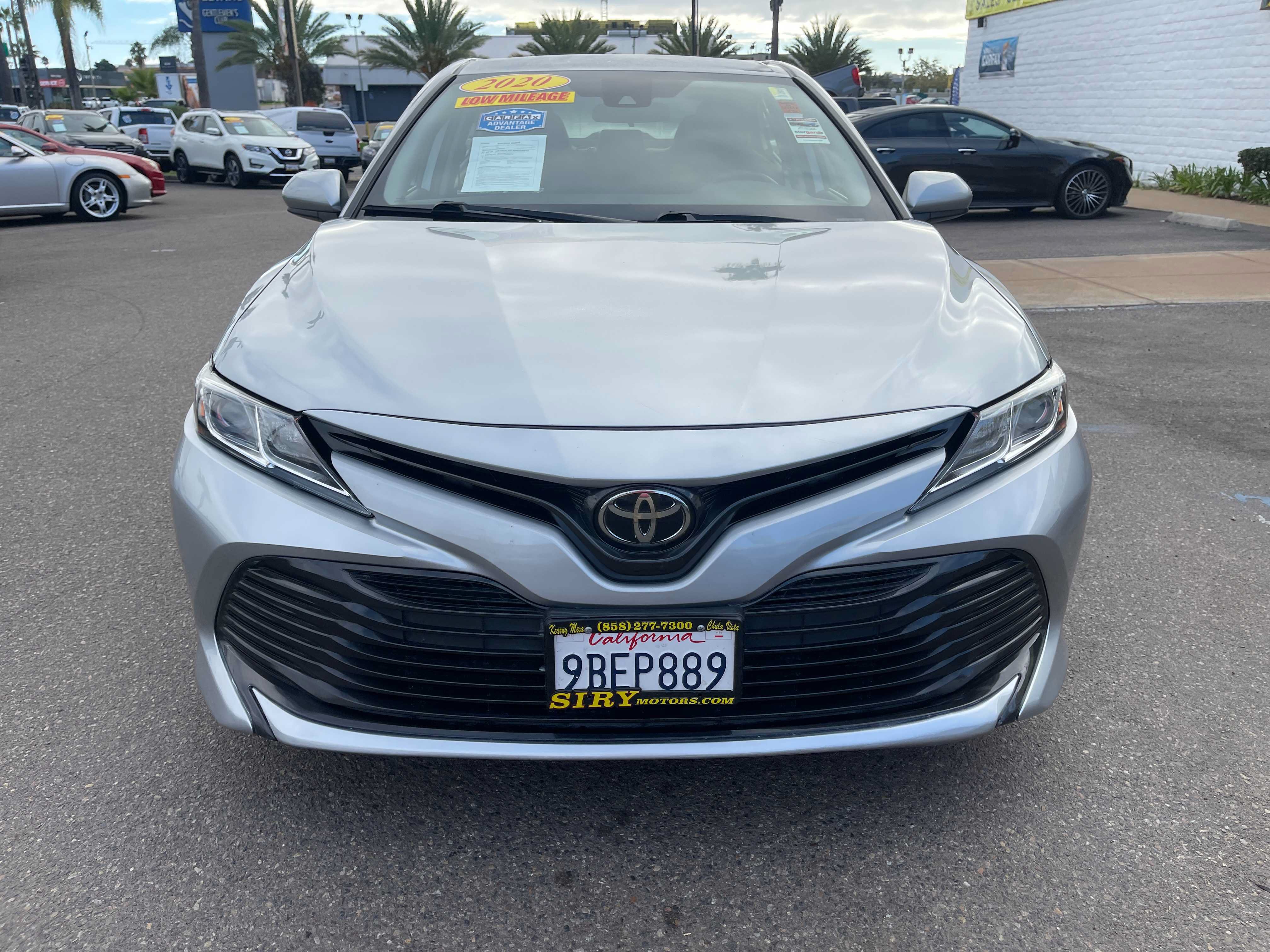Used 2020 Toyota Camry LE AWD/4WD image 8