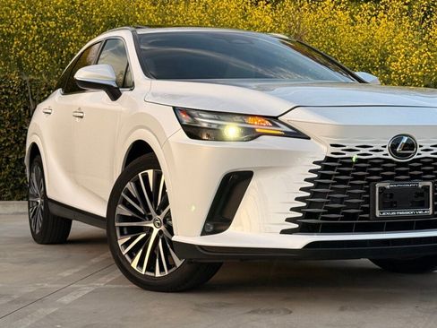 Certified 2023 Lexus RX 350 Premium Plus w/ Accessory Package (Z1) image 7