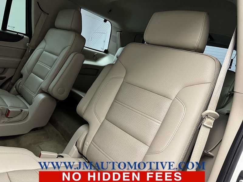 Used 2015 GMC Yukon Denali w/ Touring Package AWD/4WD image 16