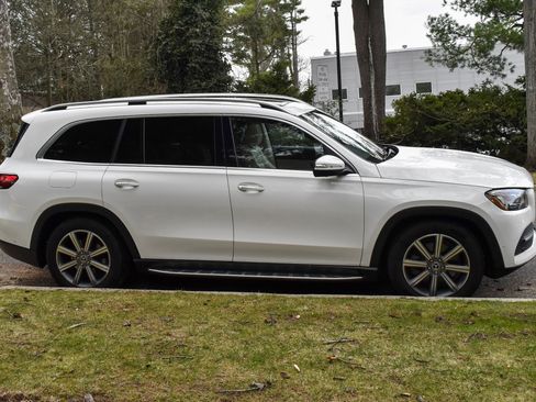 Used 2020 Mercedes-Benz GLS 450 4MATIC image 10