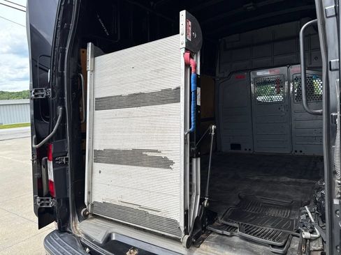Used 2013 Nissan NV 2500 SV w/ Side Curtain Airbag Pkg RWD image 11