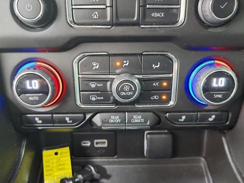 Used 2023 Chevrolet Tahoe RST RWD image 31