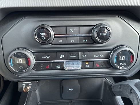 Used 2023 Ford Bronco Big Bend image 38