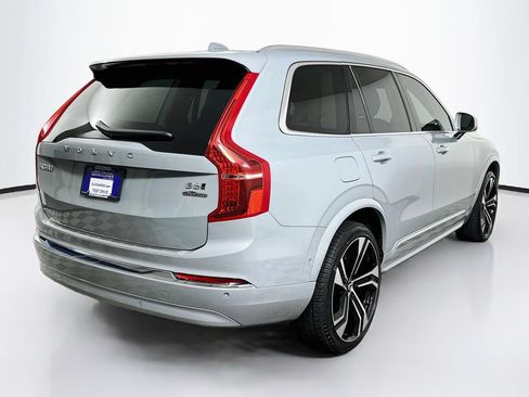 Used 2024 Volvo XC90 B6 Ultimate w/ Lounge Package AWD/4WD image 7