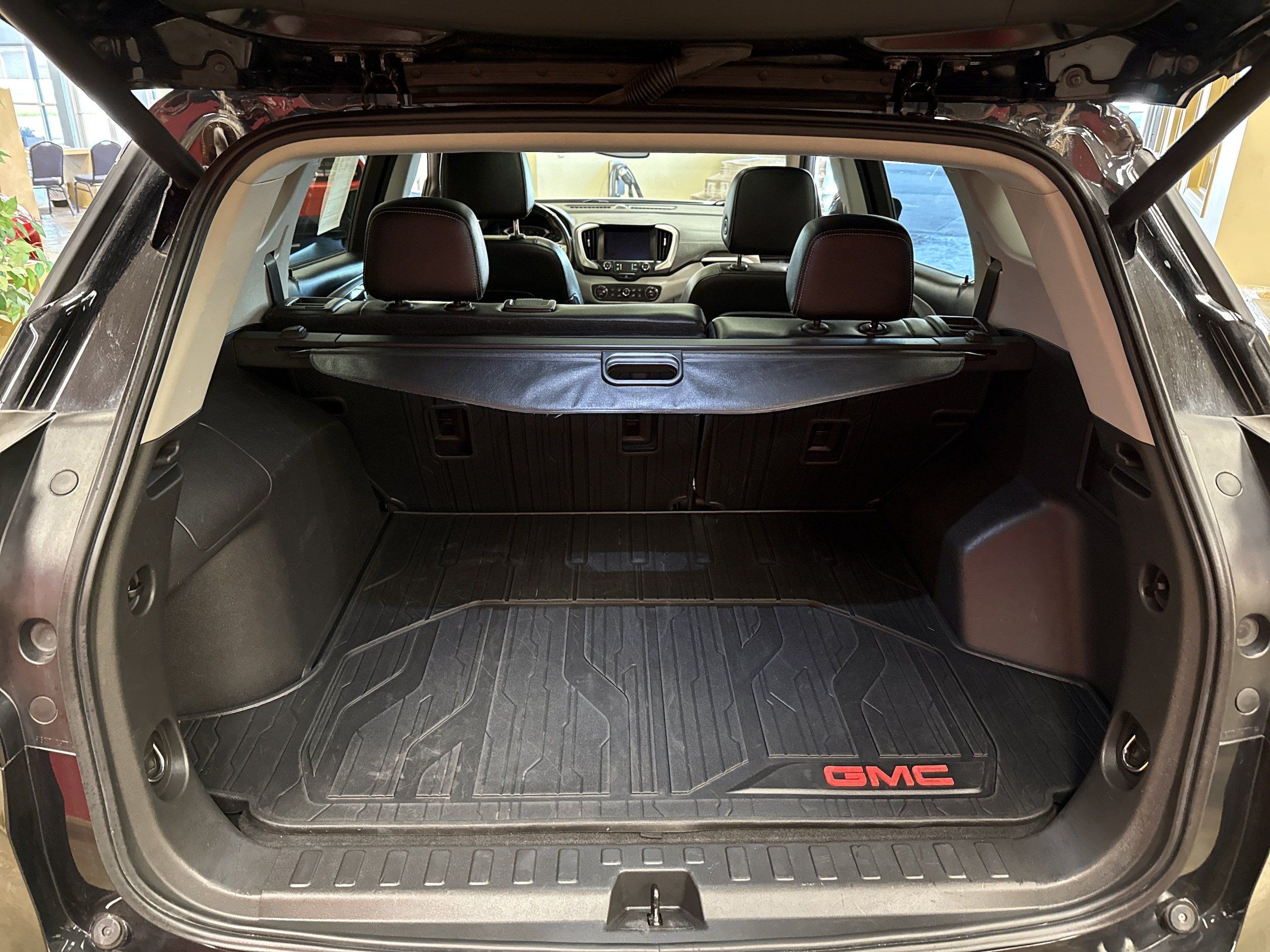 Used 2021 GMC Terrain SLT AWD/4WD image 15