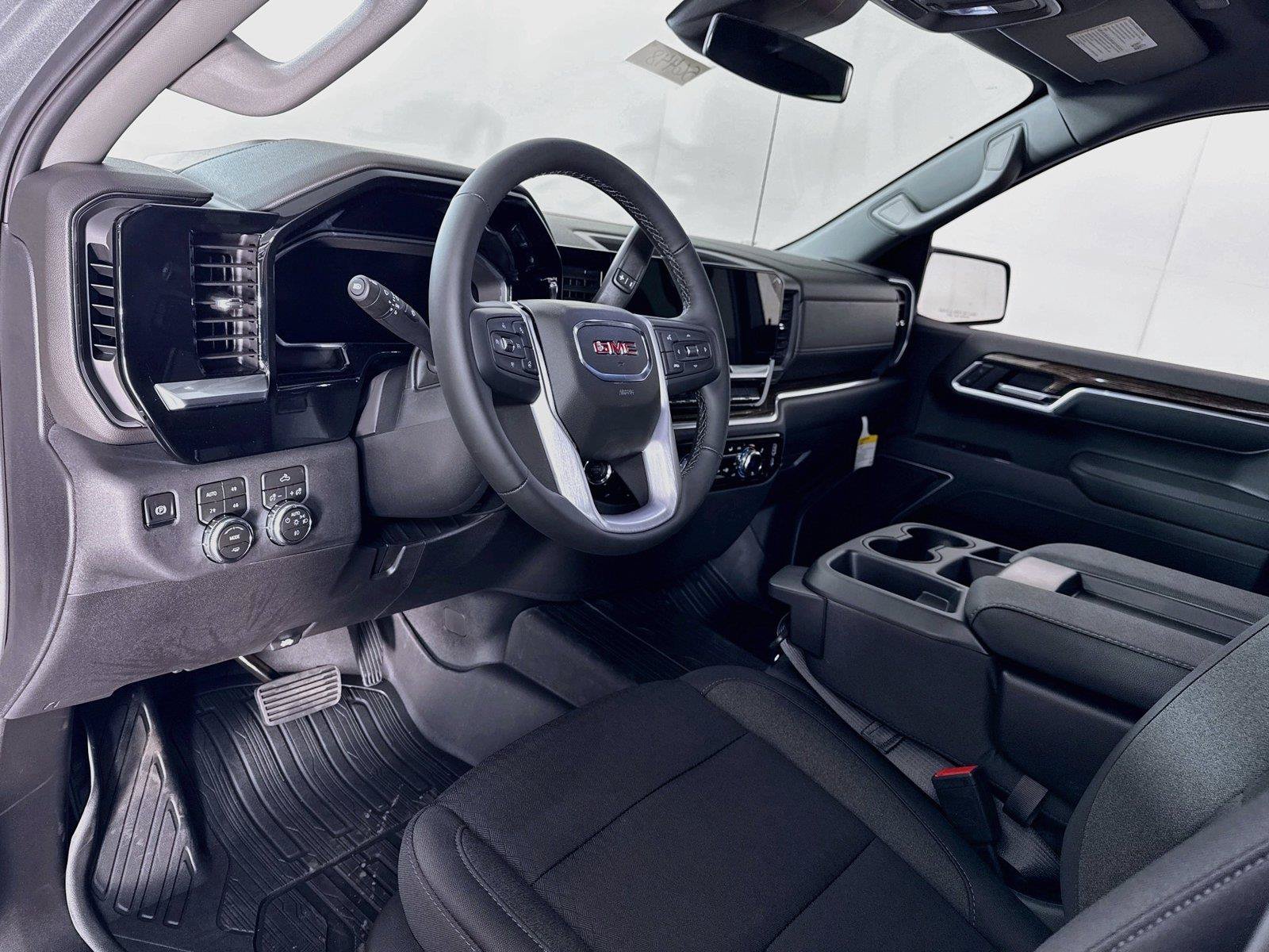 New 2026 GMC Sierra 1500 Elevation AWD/4WD image 3