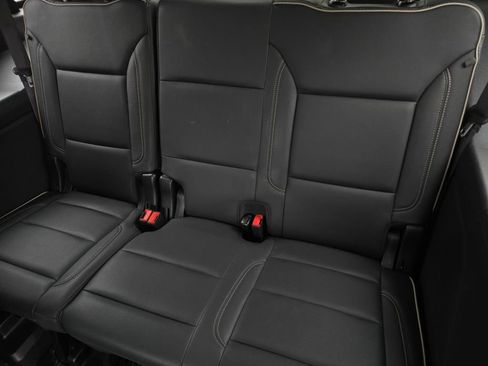 Used 2024 Chevrolet Tahoe Premier image 15