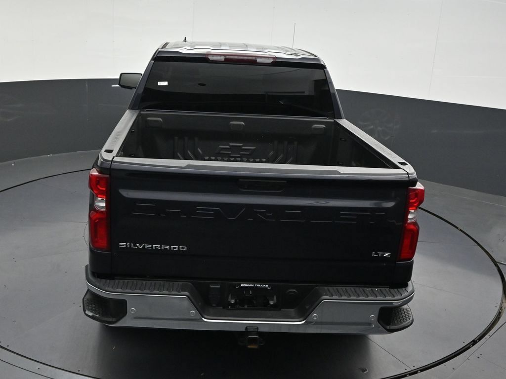 Used 2023 Chevrolet Silverado 1500 LTZ RWD image 18
