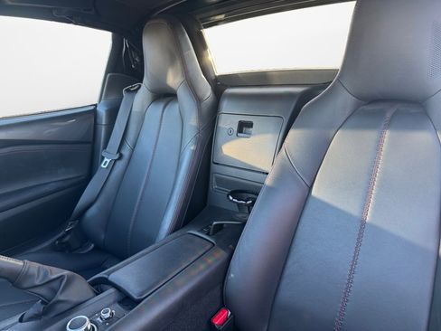 Used 2019 MAZDA MX-5 Miata RF Grand Touring image 12