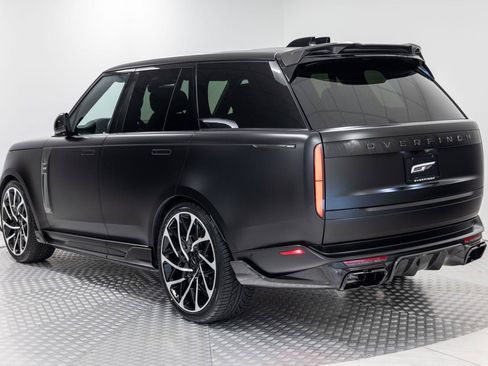 Used 2025 Land Rover Range Rover Autobiography AWD/4WD image 3