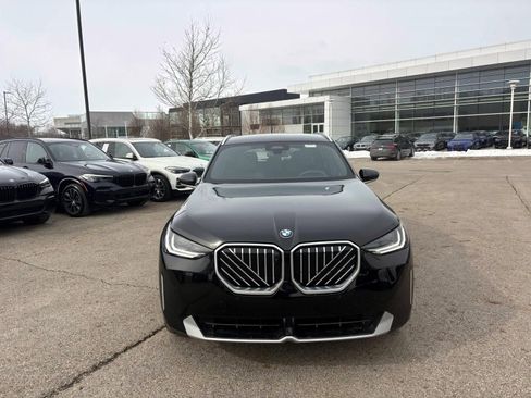 Used 2025 BMW X3 xDrive30i w/ Premium Package AWD/4WD image 2