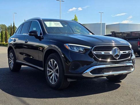 New 2026 Mercedes-Benz GLC 300 4MATIC image 8