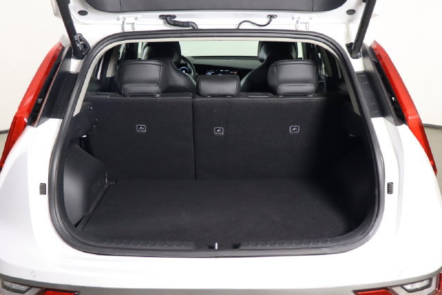 Certified 2023 Kia Niro Wave FWD image 17
