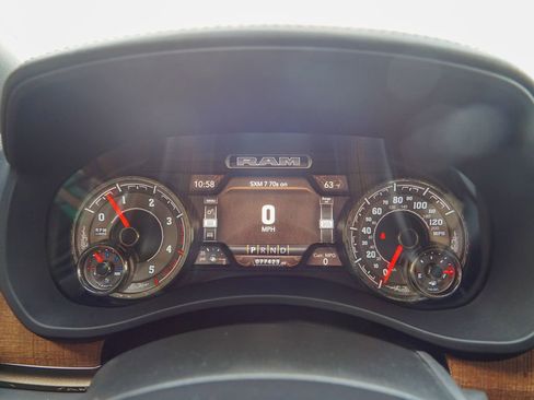 Used 2022 RAM 2500 Limited AWD/4WD image 27