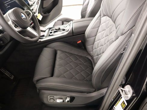 New 2026 BMW X7 xDrive40i w/ M Sport Package image 12