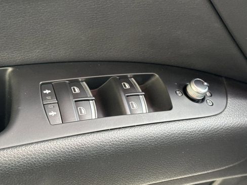 Used 2013 Audi Q7 3.0T S line Prestige AWD/4WD image 14