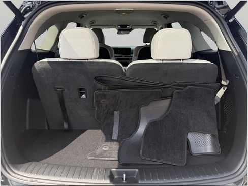 Used 2025 Kia Sorento EX AWD/4WD image 16