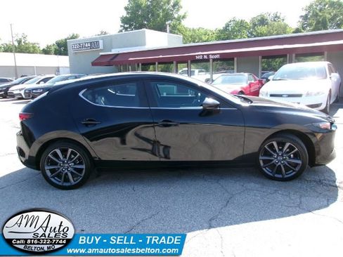 Used 2023 MAZDA MAZDA3 s FWD image 7