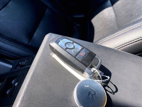 Used 2021 Ford Bronco Outer Banks image 13