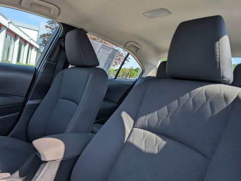 Used 2023 Toyota Corolla LE FWD image 15
