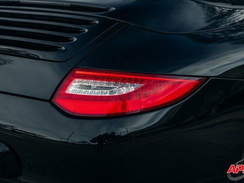 Used 2009 Porsche 911 Carrera image 42