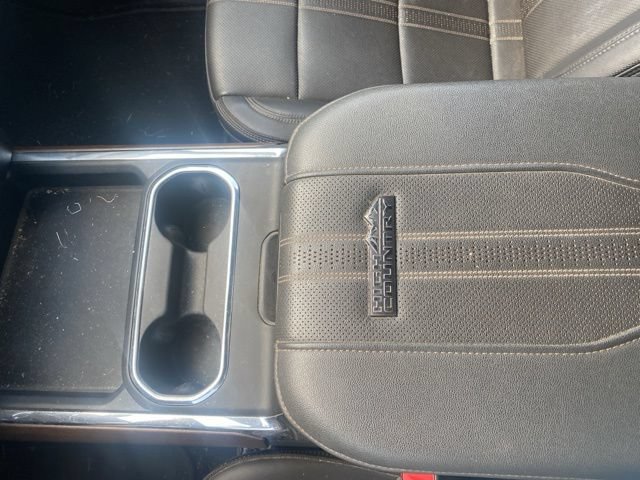 Used 2024 Chevrolet Silverado 3500 High Country AWD/4WD image 24