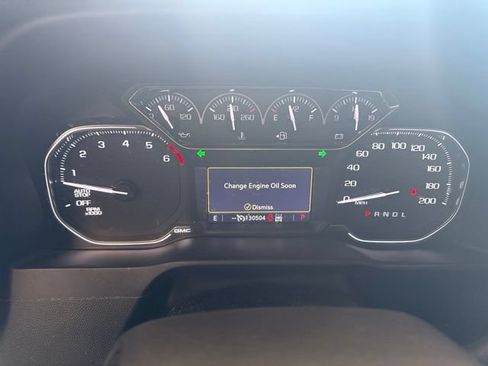 Used 2021 GMC Sierra 1500 AT4 w/ AT4 Preferred Package AWD/4WD image 7