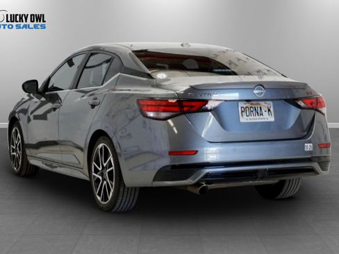 Used 2025 Nissan Sentra SR FWD image 4
