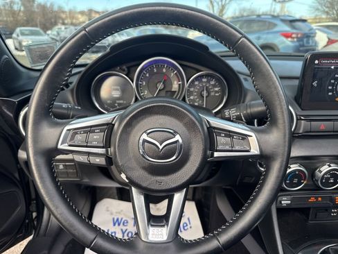 Used 2023 MAZDA MX-5 Miata Grand Touring image 11