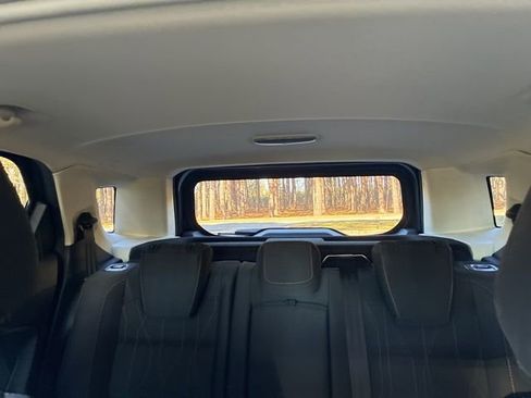 Used 2022 Ford EcoSport SE w/ SE Convenience Package image 33