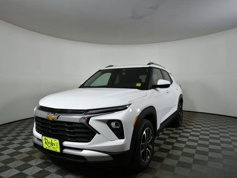 New 2026 Chevrolet TrailBlazer LT w/ Convenience Package image 6