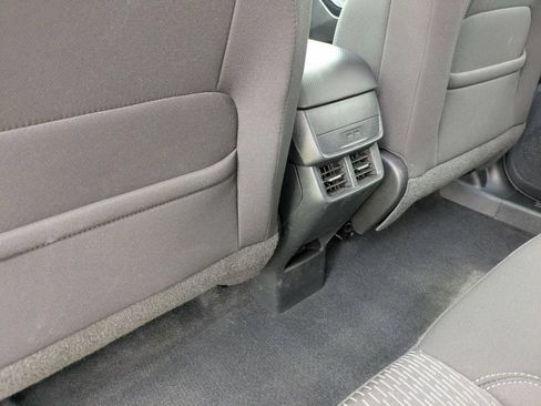 Used 2025 Chevrolet Equinox LT FWD image 27