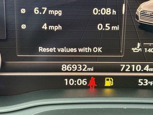 Used 2020 Audi Q5 Prestige w/ Prestige Package AWD/4WD image 16