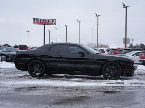 Used 2018 Dodge Challenger T/A image 2
