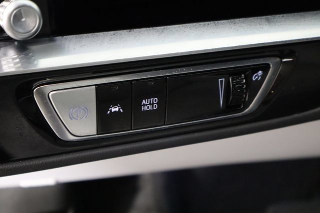 Used 2024 Cadillac Lyriq Sport RWD image 23