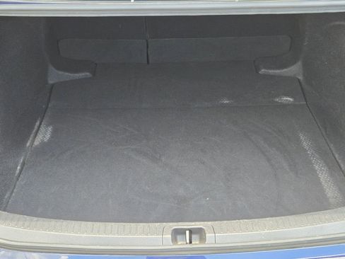 Used 2022 Toyota Corolla LE FWD image 12