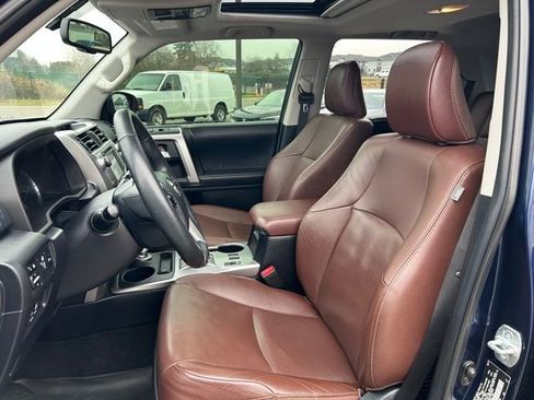 Used 2017 Toyota 4Runner Limited image 11